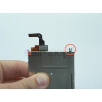 Démontage et remplacement du LCD sur un iphone 3G