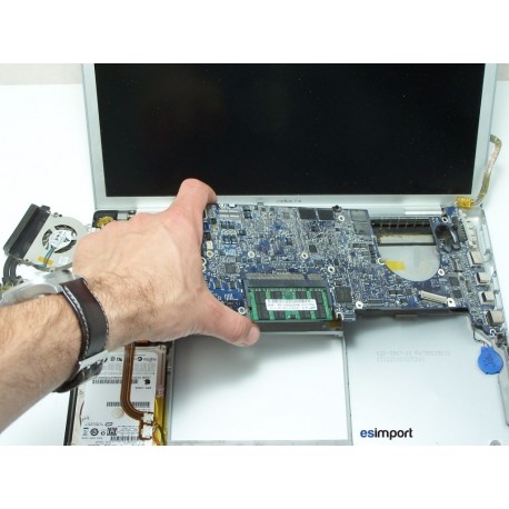 Tuto démontage carte-mère MacBook Pro 15" A1226
