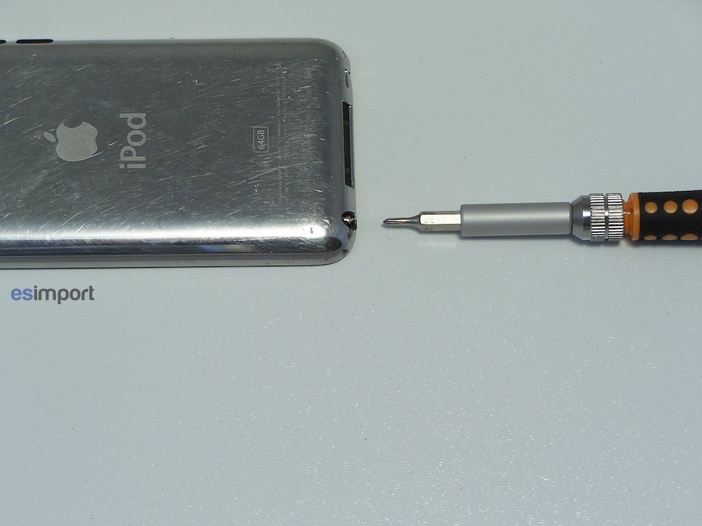 Extraction d’un morceau de jack coincé dans un ipod touch