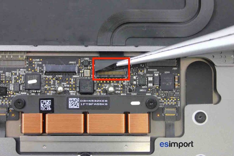 Démontage trackpad Macbook 12″ A1534 début 2015